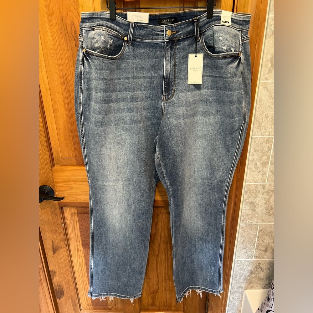 Judy Blue Dad Jeans NWT- 22- brand new with tags